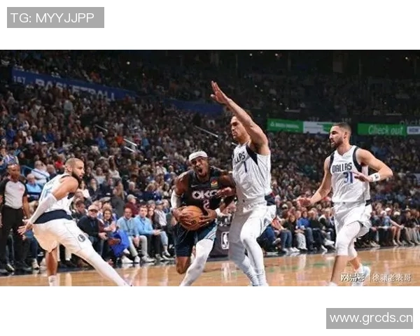 浓眉首节表现低迷外线未开仅得4分2篮板正负值惨淡12