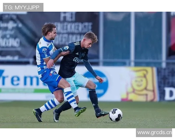 巴黎对阵勒阿弗尔首发阵容公布努诺门德斯若昂内维斯维蒂尼亚出战